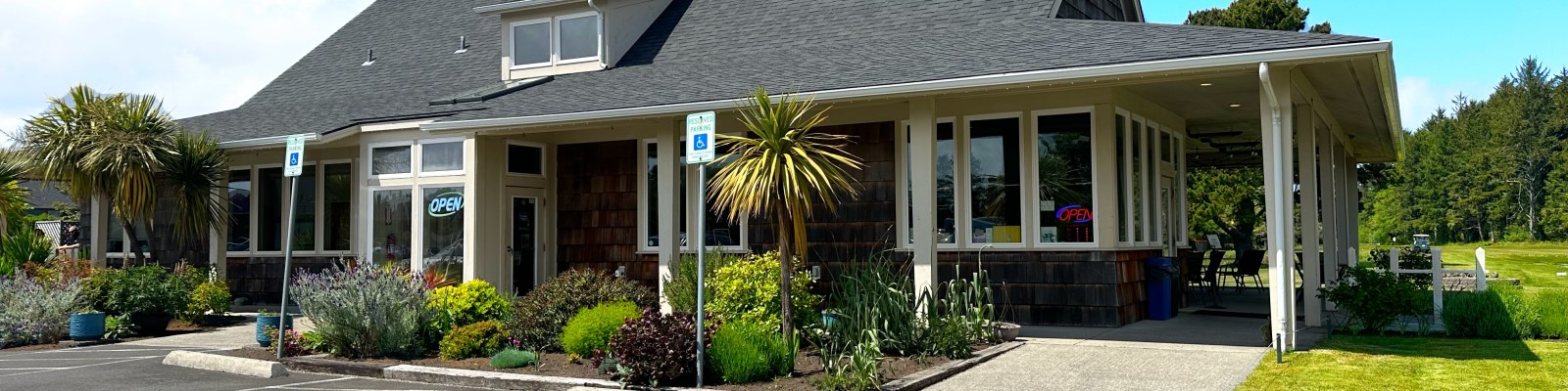 A beautiful day on the Long Beach Peninsula. PGC is a unique golfing experience, one that people from across the country come to visit. With tree-lined greens, amazing scenery, and a friendly team thats eager to make your experince truly remarkable.